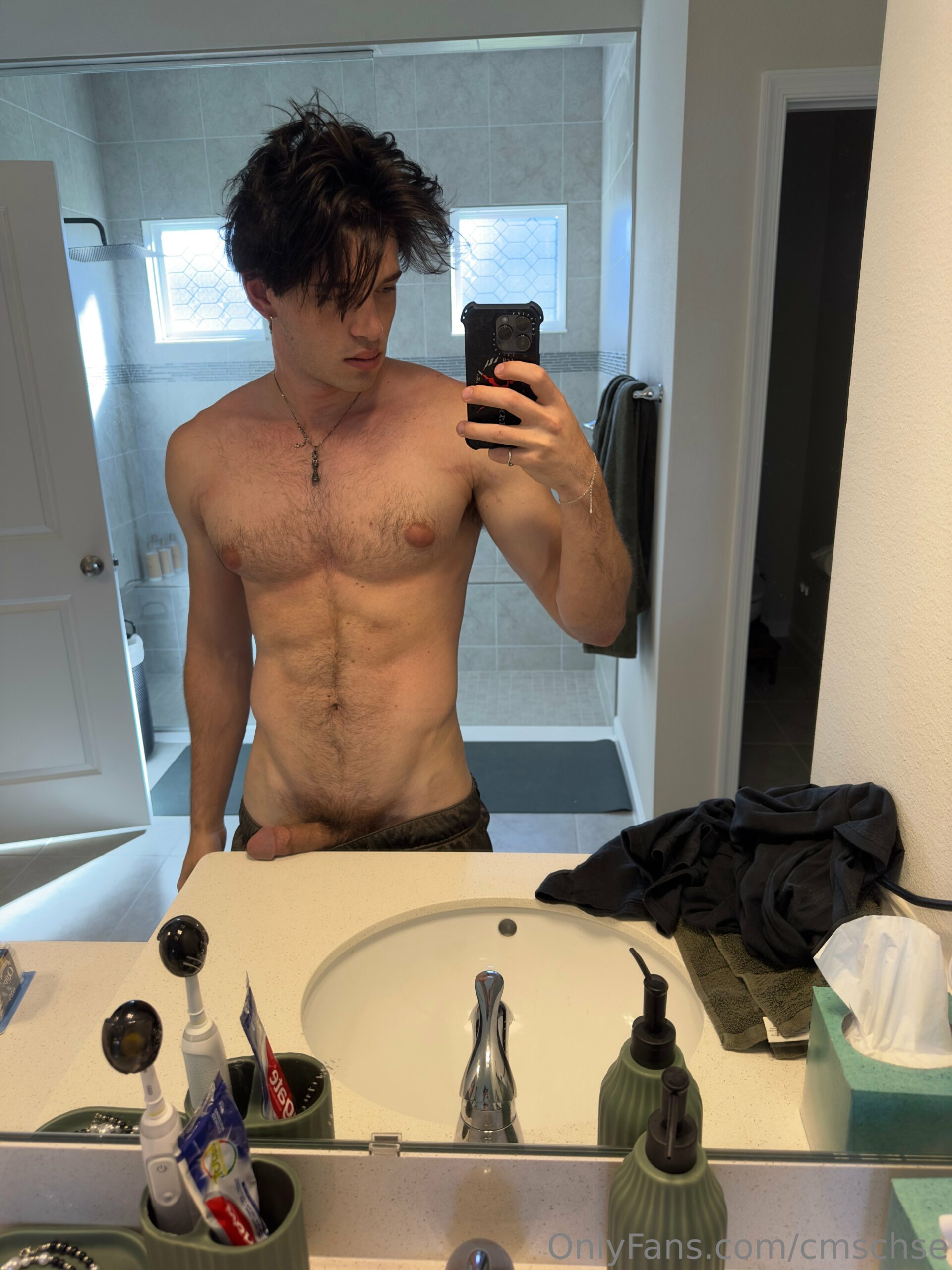 Exposed jock Chase Stobbe Nudeleaks
1