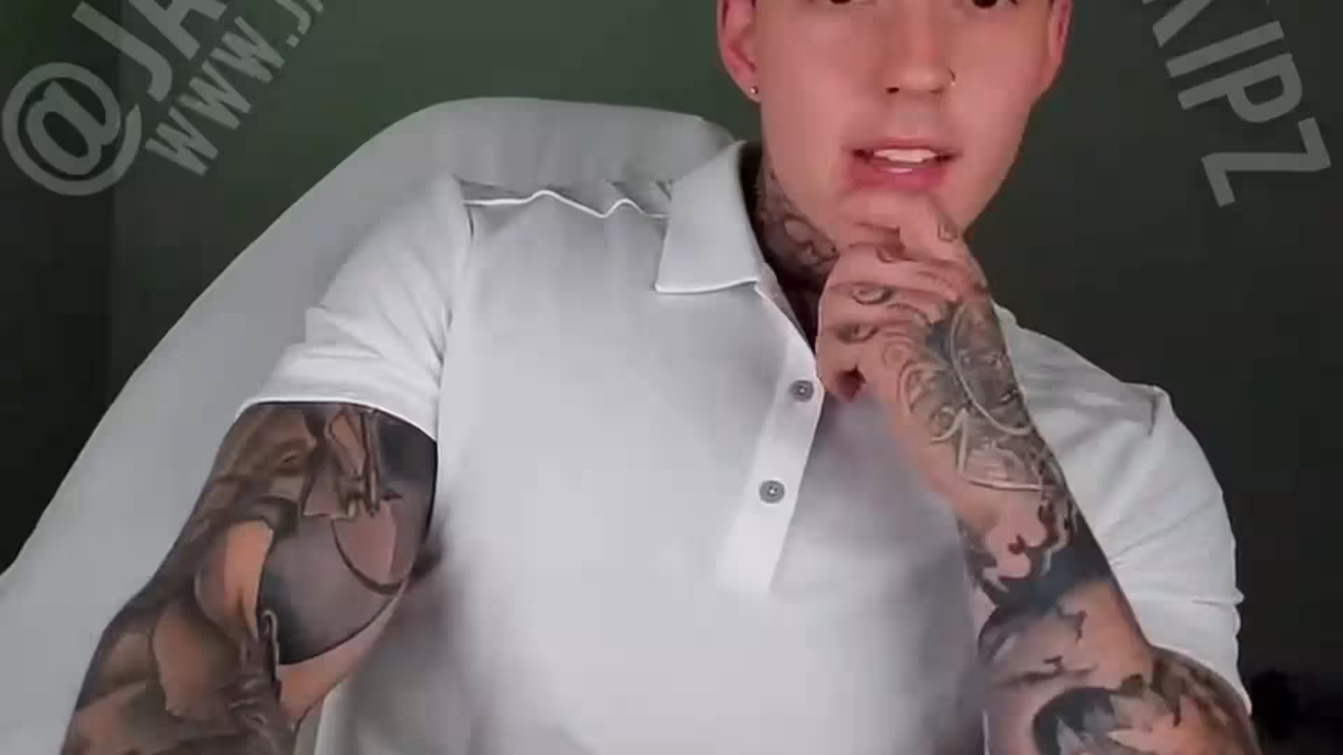 Exposed muscled dirty talk Jake Andrich clips
1