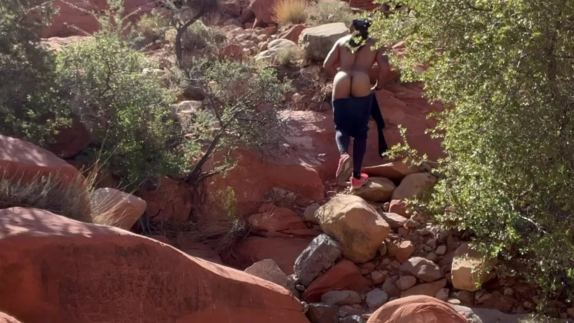 Flashman Wade dallaswade   Ass out in the mountains  wait for the hole next bud
							
					 3