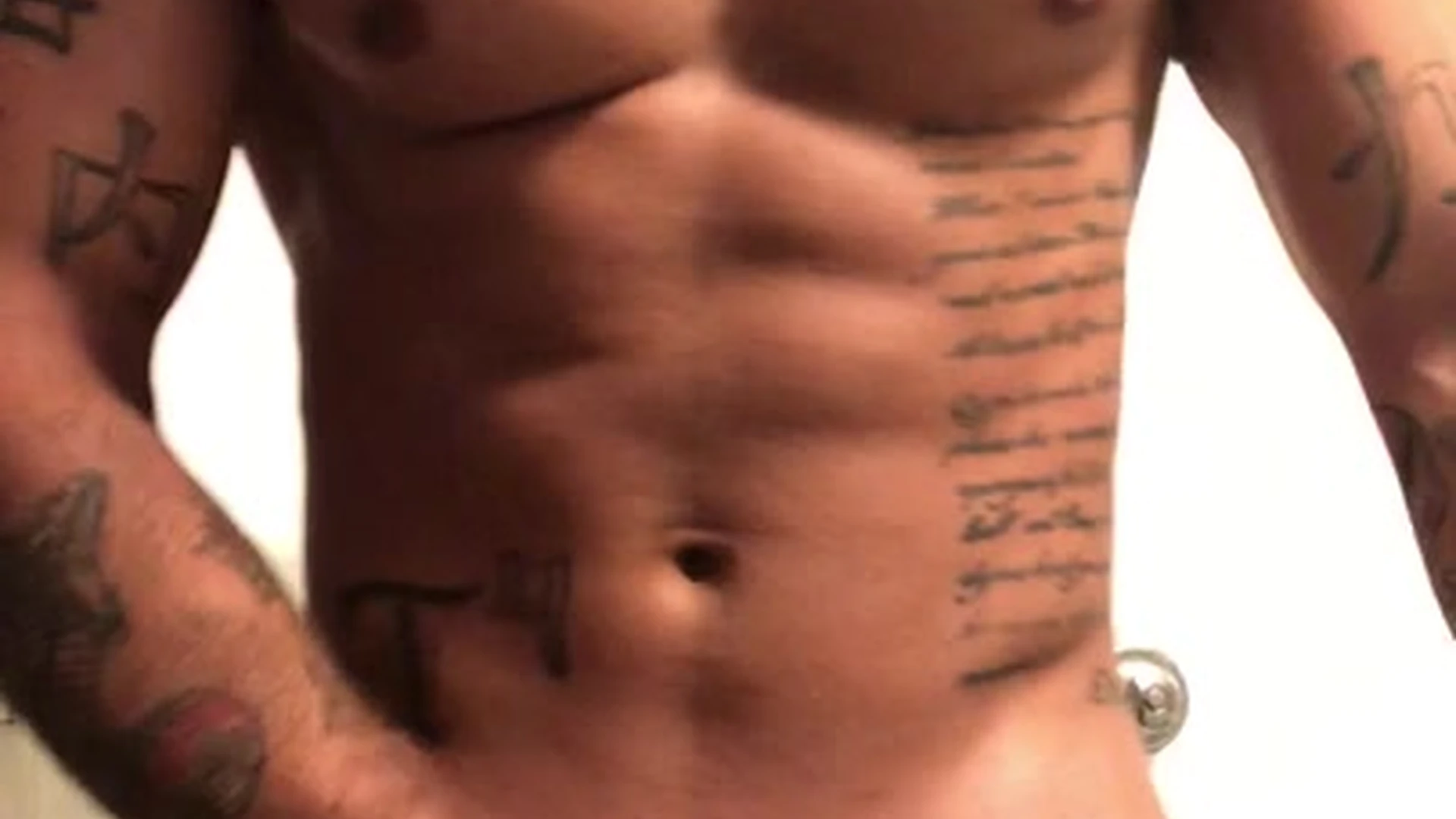 Flashman Wade dallaswade   K majority said cum so here yall go a long full video  next will be either booty
0