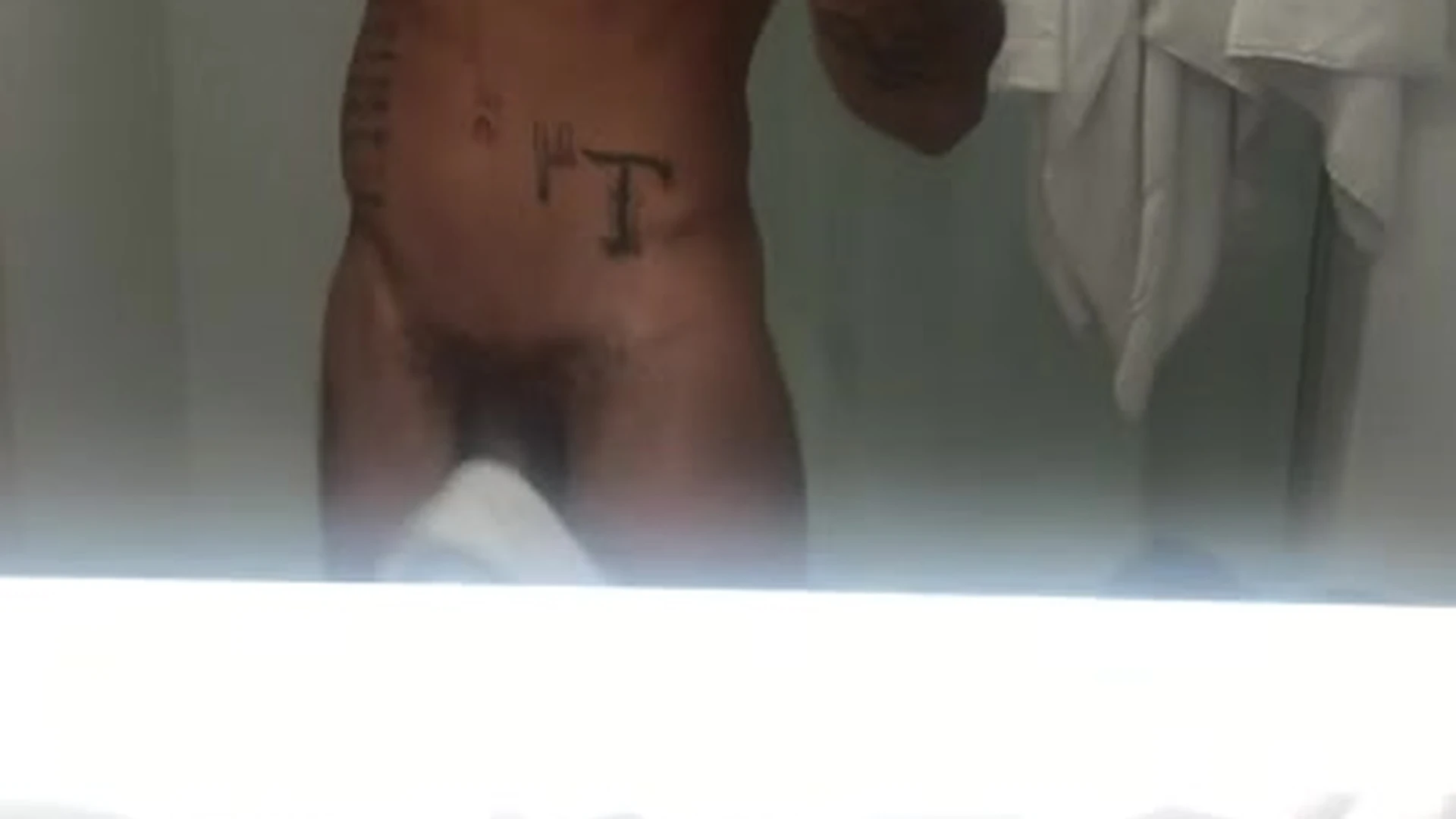 Flashman Wade dallaswade   Vacation nudes lol i get home tomorrow ;) so even more good stuff cummin  lowering price
0