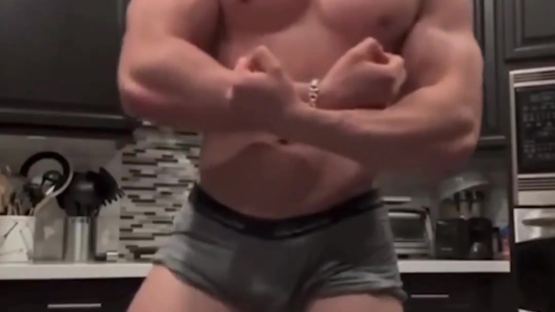 fratboy Hunter Davis Onlyfans leaked Sensational
0