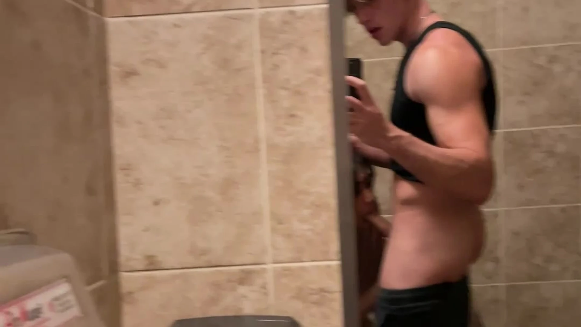 fucktoy tiktok star cmschse leaked onlyfans pic
3