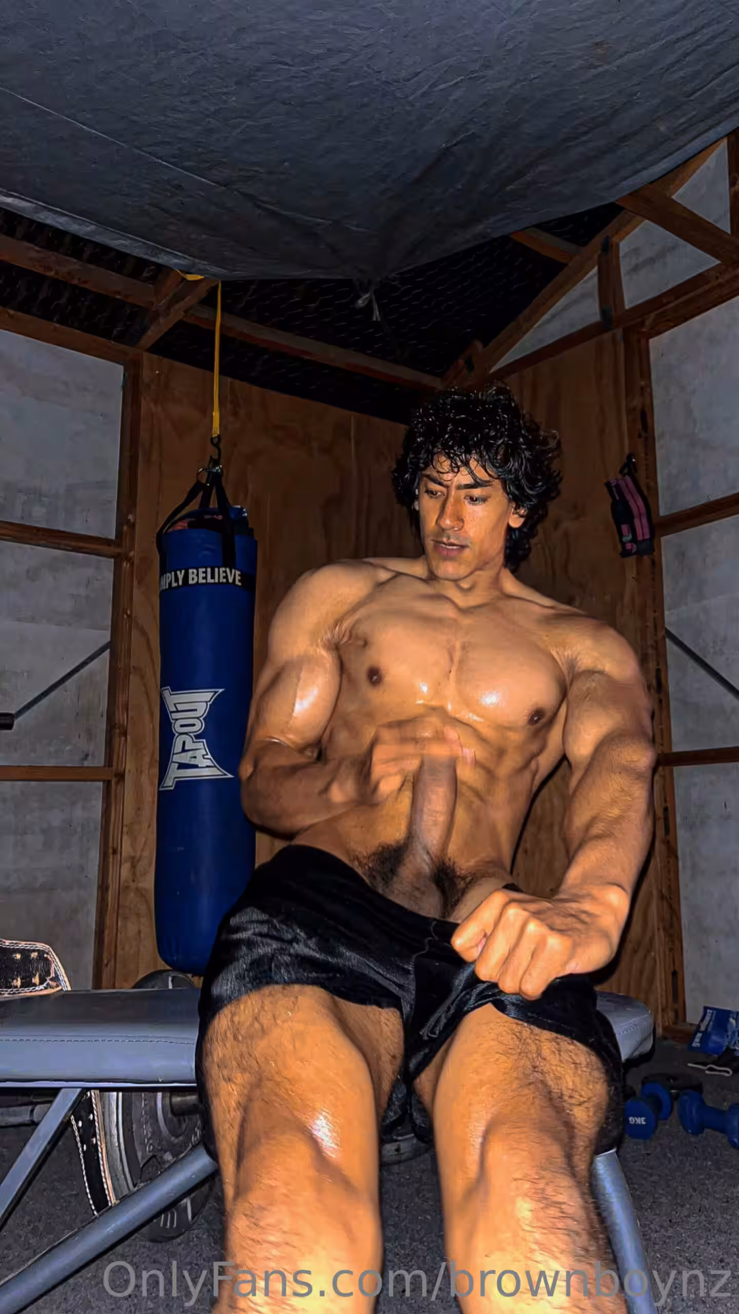 gorgeous brownboyfitt_ brownboyfitt porn Exposed
3