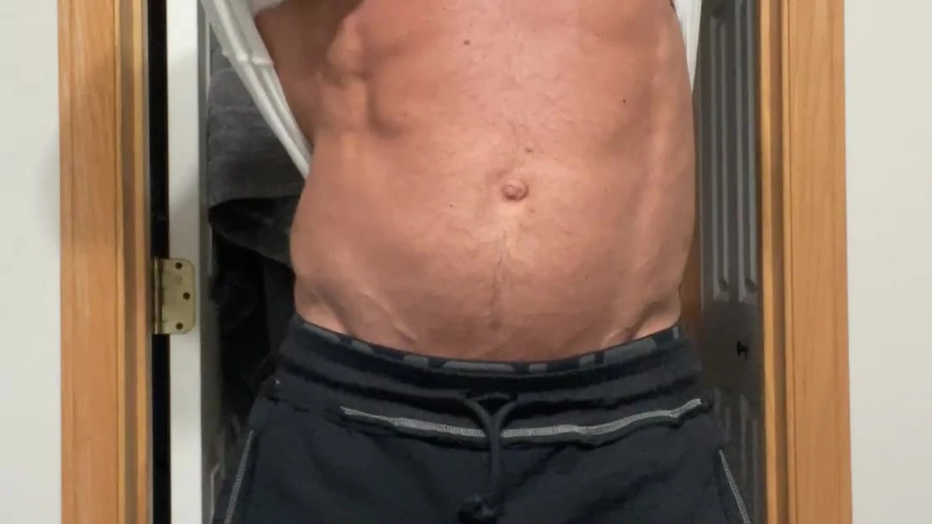 gorgeous playing with himself muscle god clydexxxl69 nude
0
