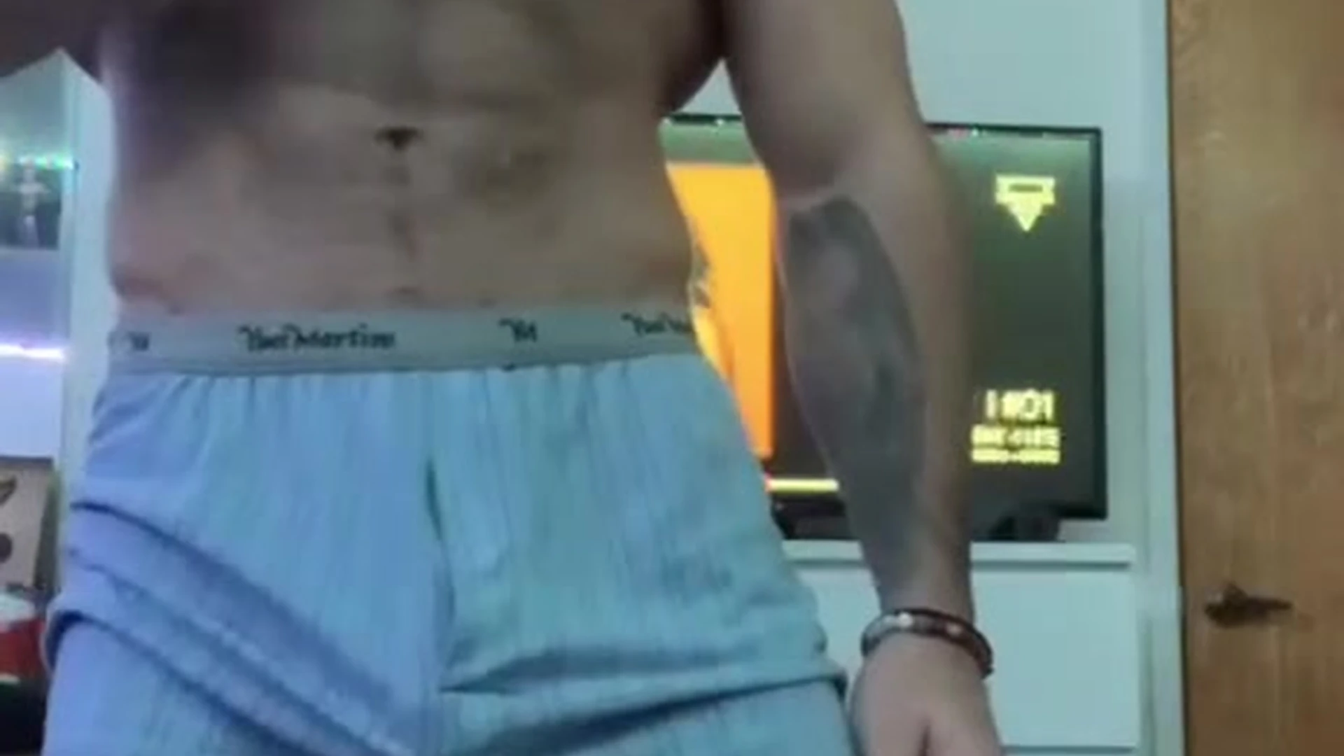 greek Samvass fapello
0