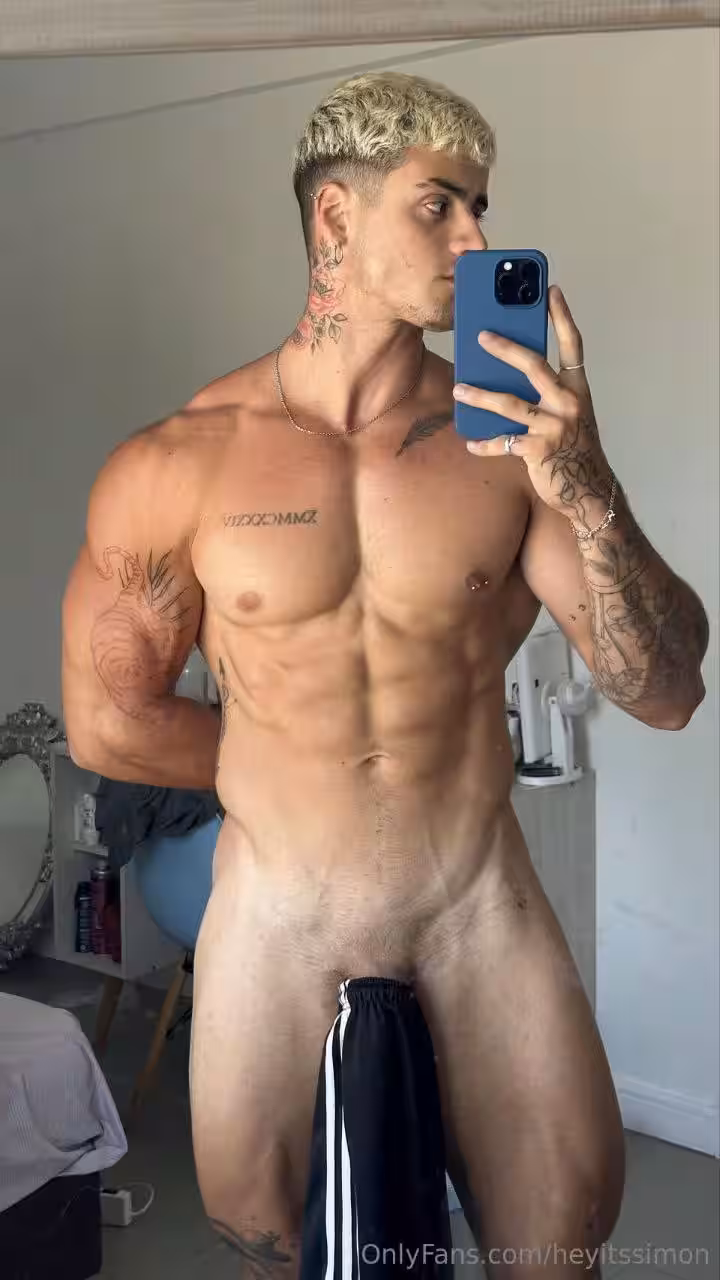 hermoso Simón Costa nude porn leak
0
