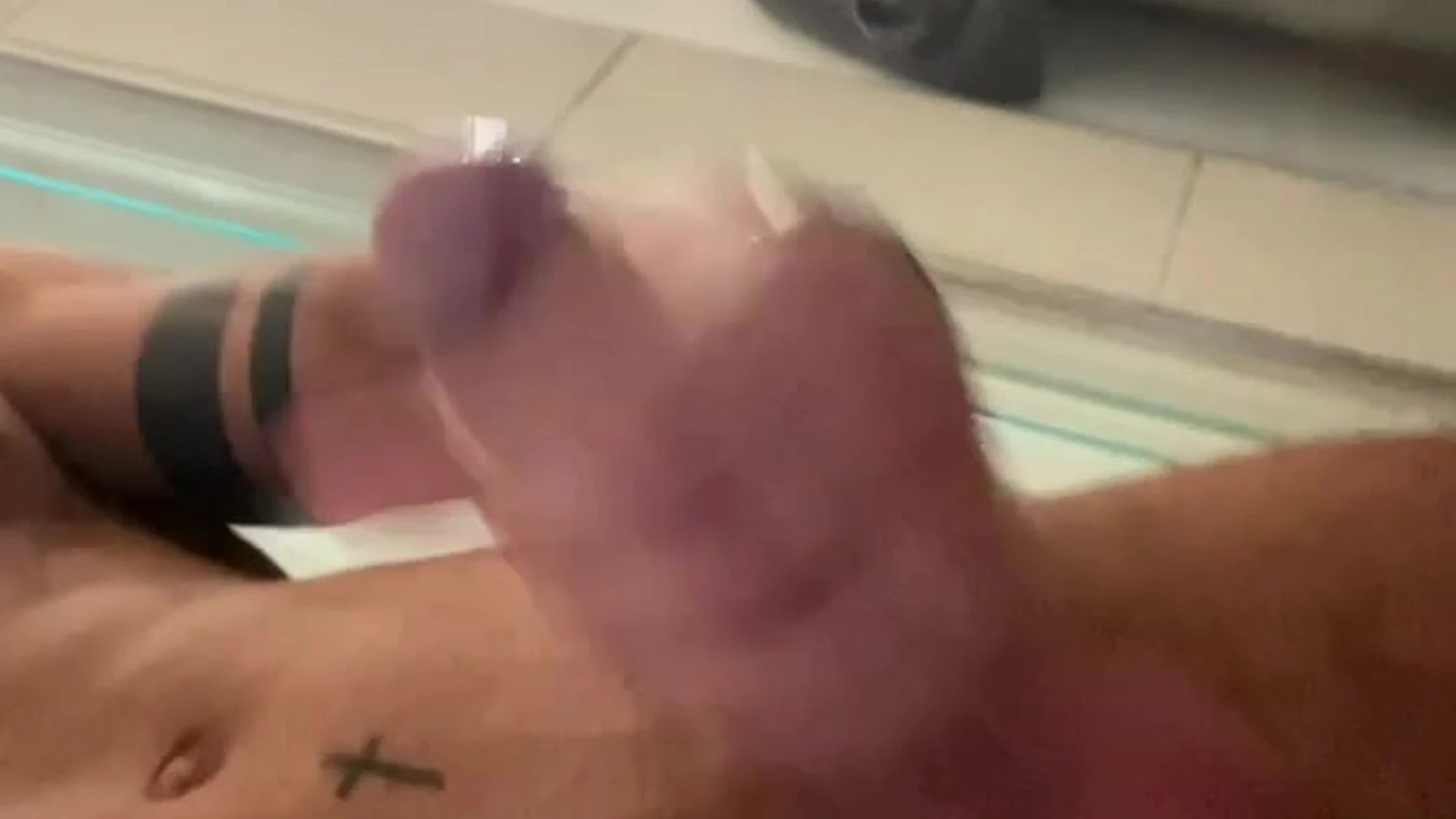 hottie big cock martinisdead leaks
2
