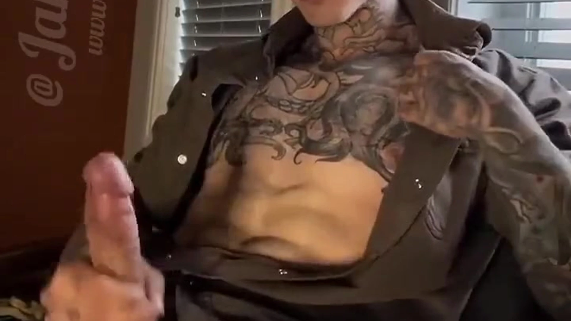 hottie jerking off roleplay Jakipz onlyfans
0
