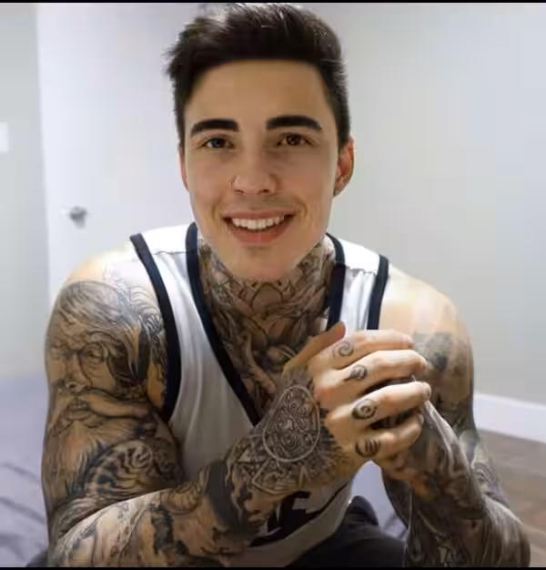 huge cock Jakipz nude pecs
0