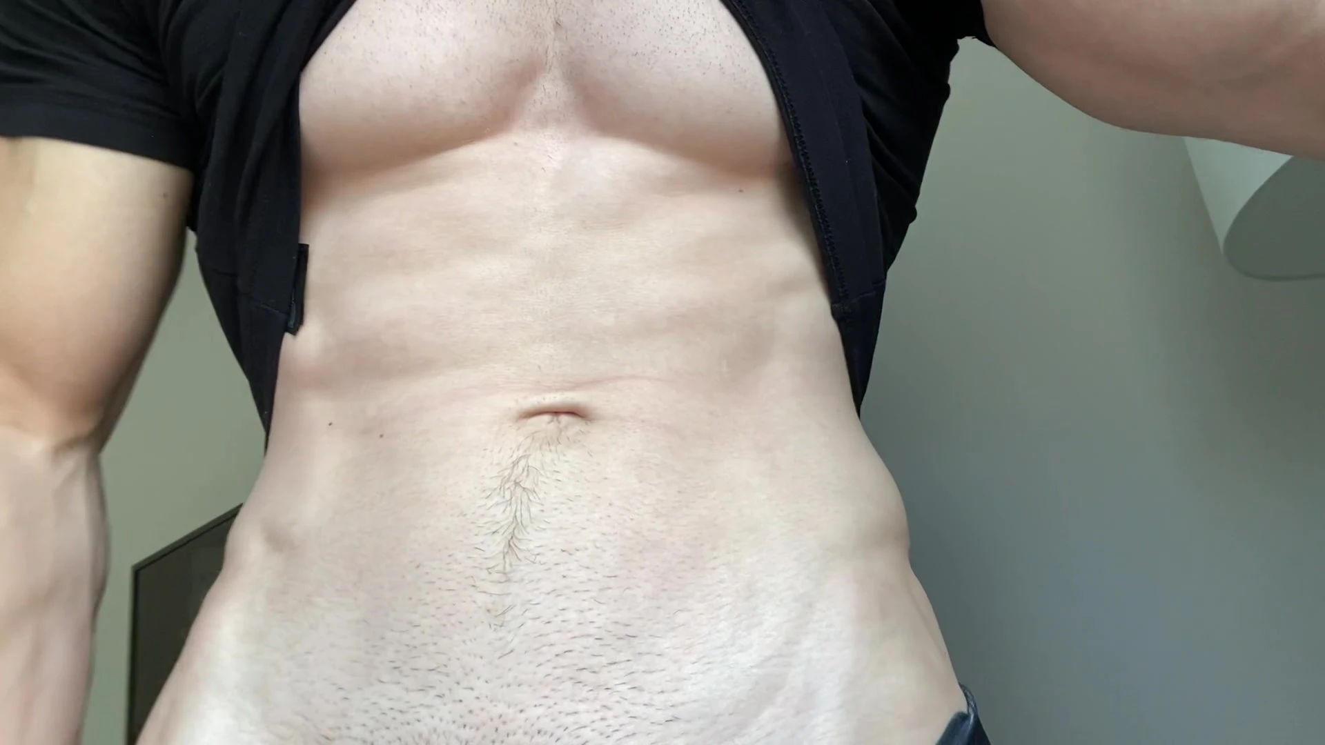 hunky playing with himself bodybuilder patdaddy69 nude
0