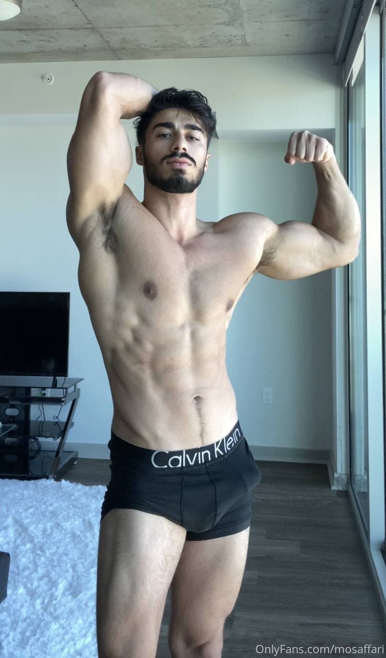 Iranian Mohammadali Saffari fucked
4