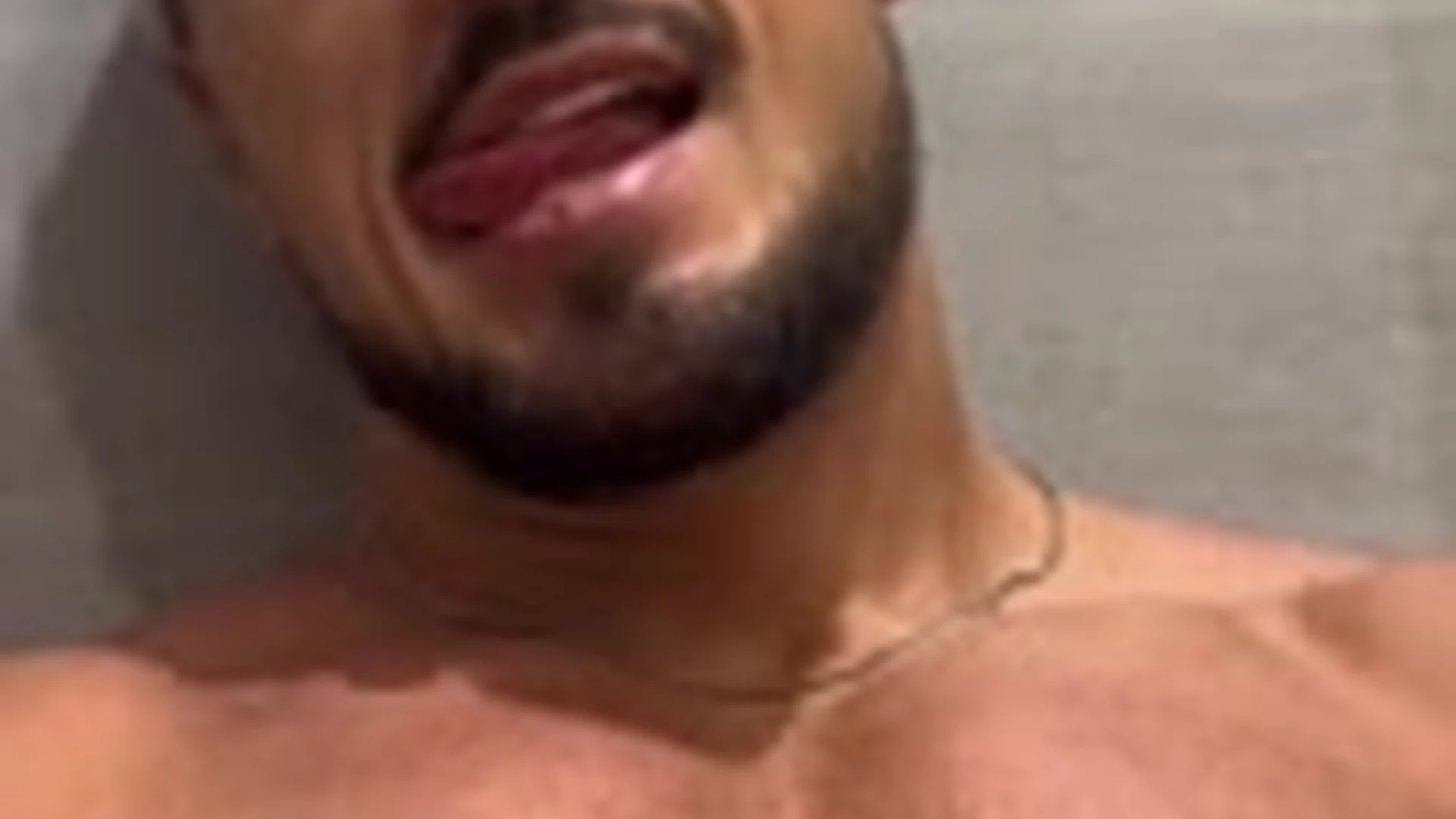 male bimbo ex soccer player Miguel Guerrero pic leaks
7