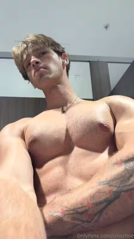 manly playing with cock tiktoker Chase Stobbe leaks pic
1