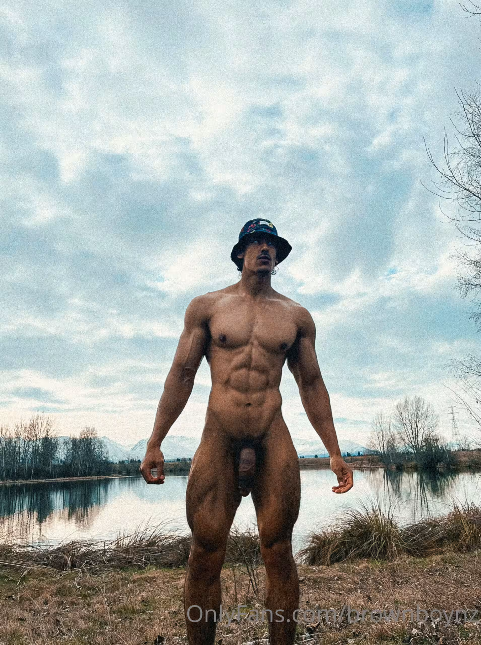 Maori brownboyfitt onlyfans naked
0