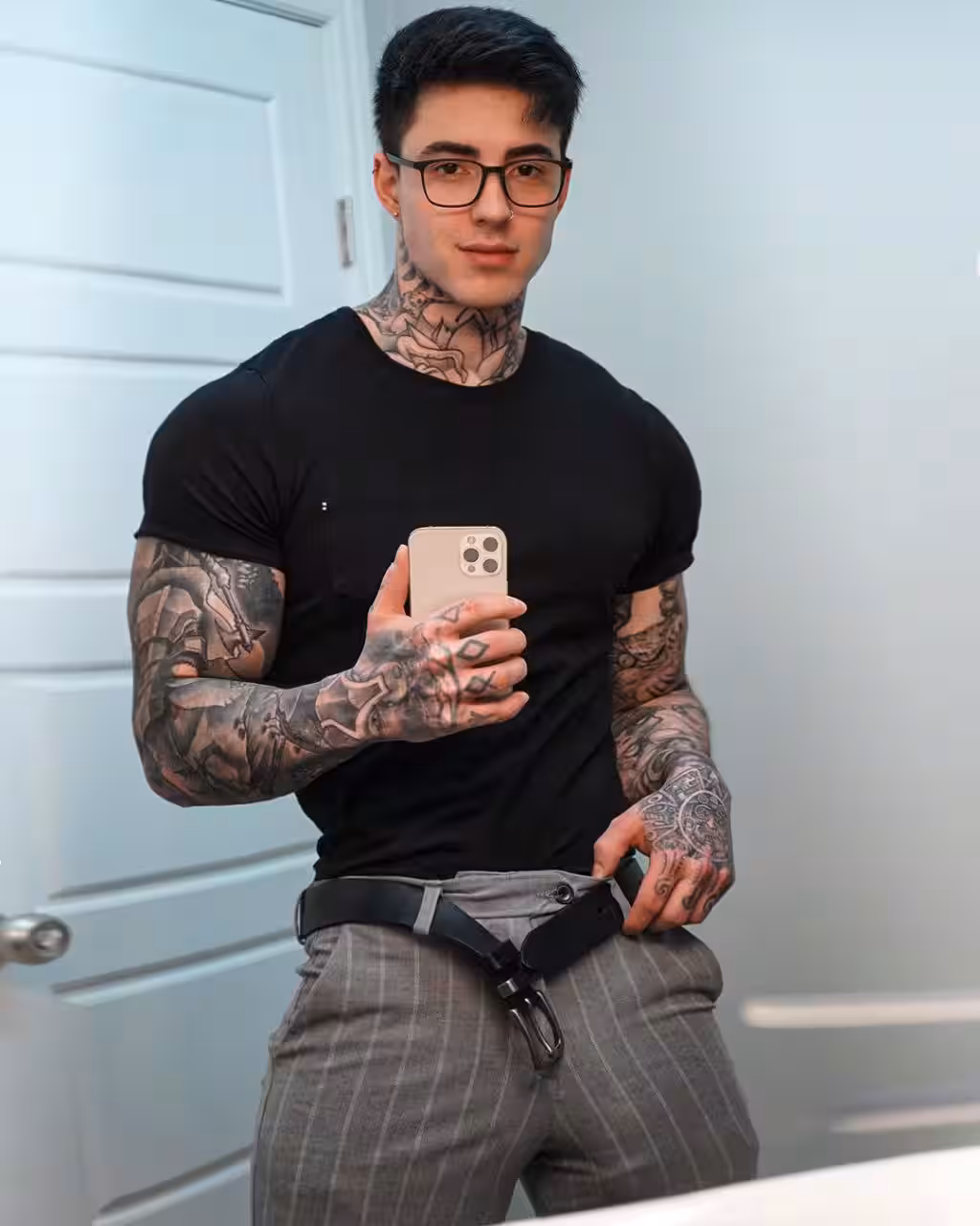 Motivated playing with himself huge cock Jake Andrich leaks pic
1