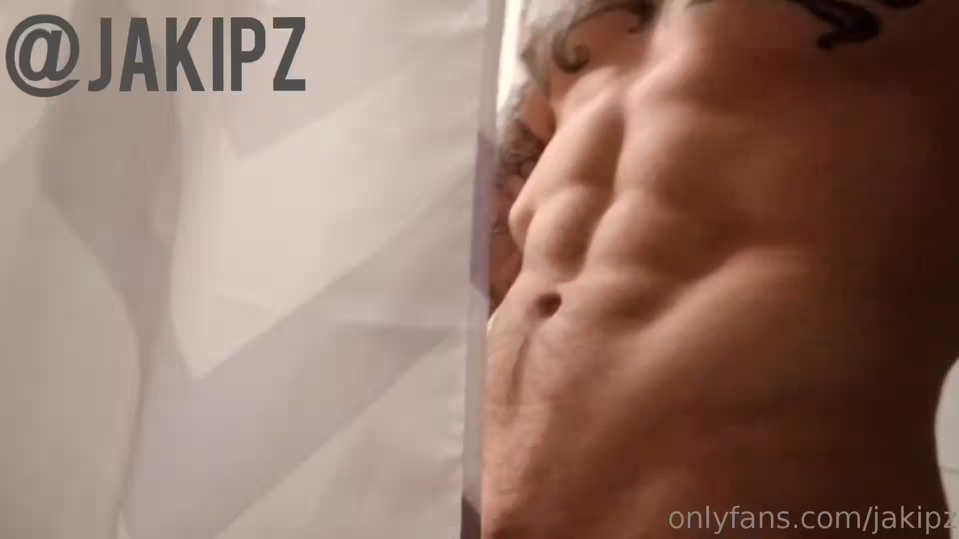 muscle jerking off big cock Jakipz pic leak
2
