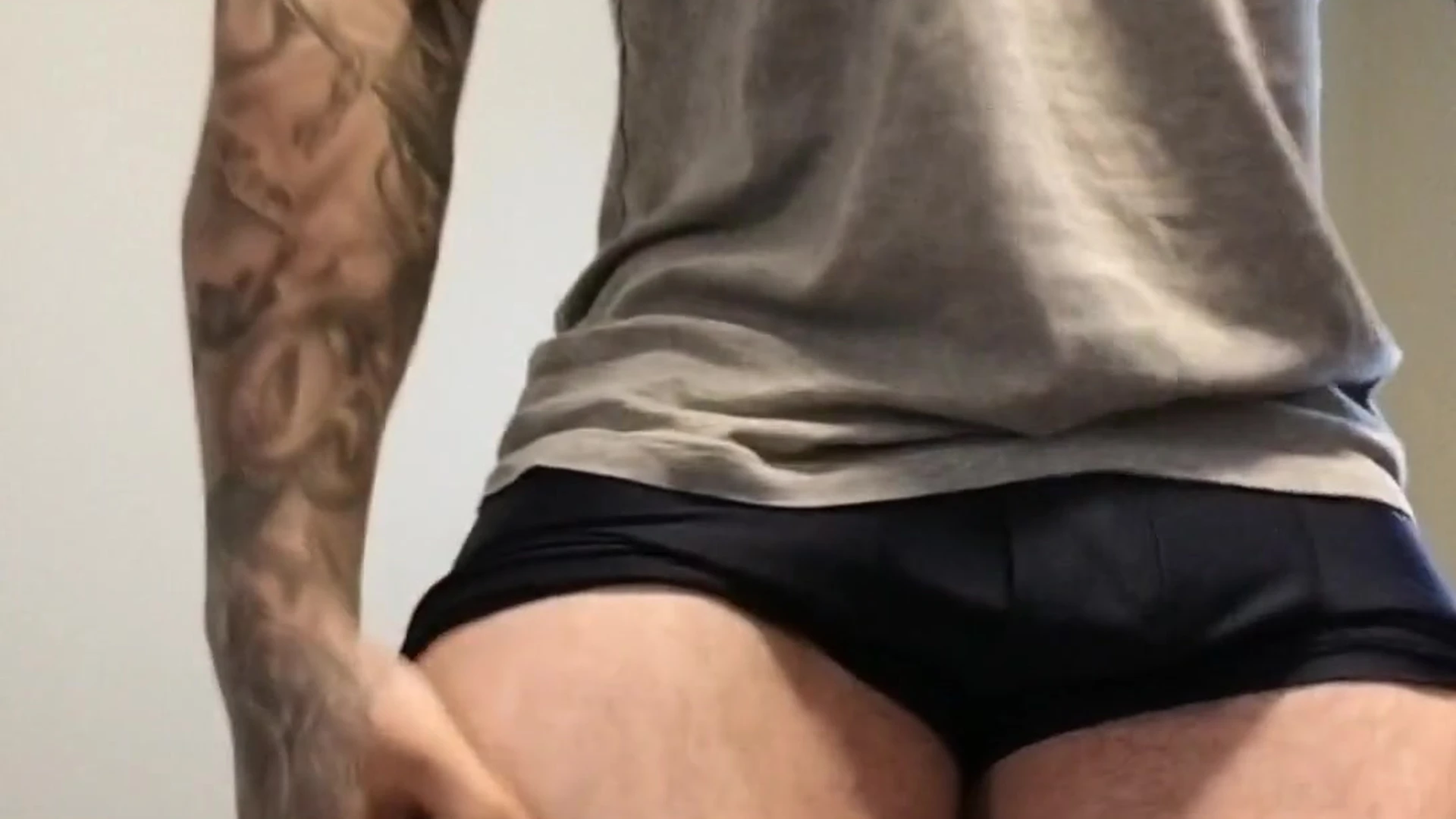 muscle playing with cock roleplay Jakipz sex
1
