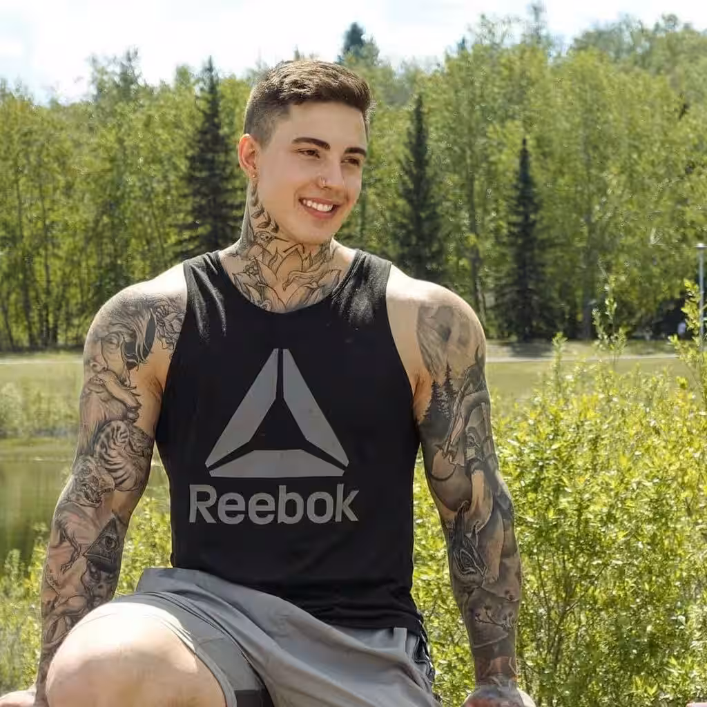 muscled big dick Jake Andrich leaked dick pic
0