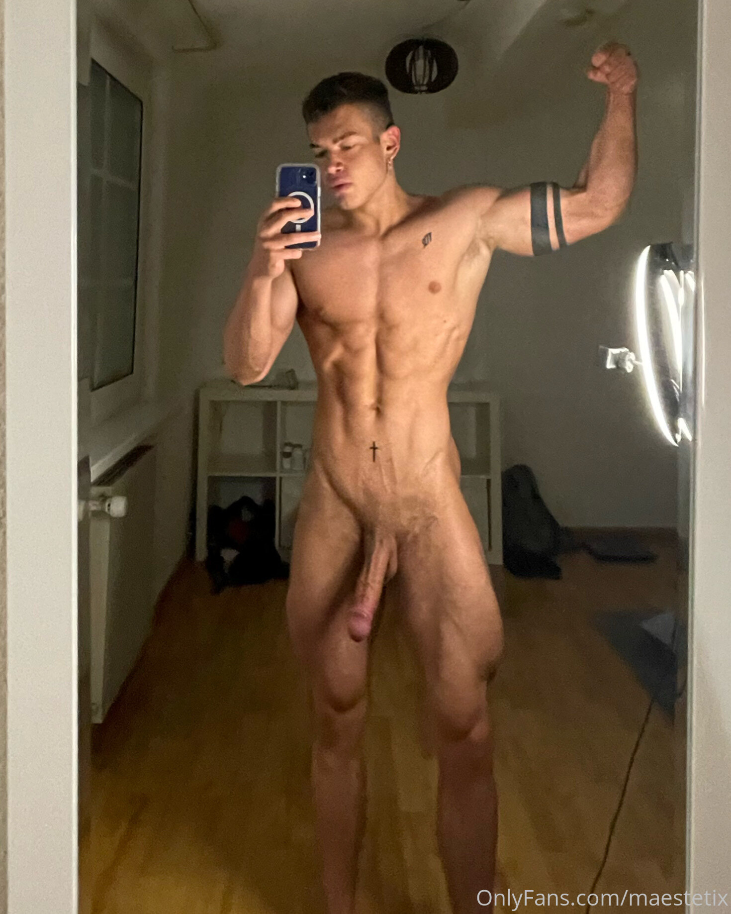 muscular playing with himself inked martynlifts leaked dick pic
1