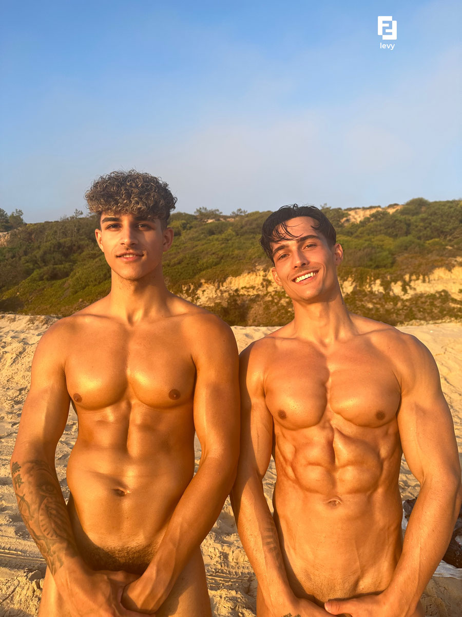 pervy DUTCH levyvanwilgen onlyfans nude gay slut
2