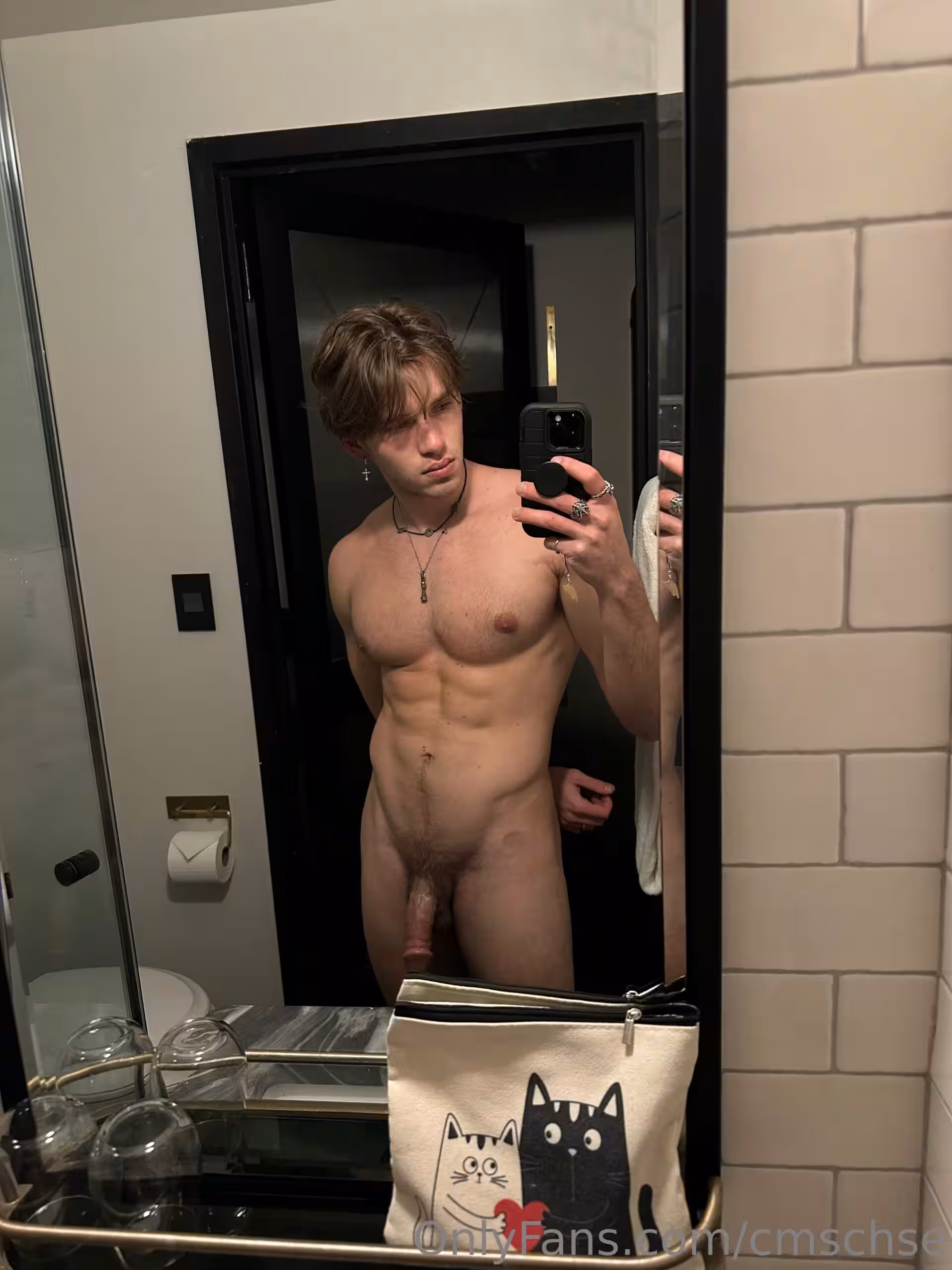 pretty hot teen cmschse sexy onlyfans leak
5