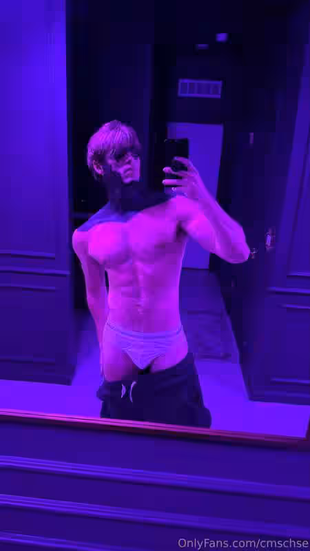 pretty tiktoker cmschse Leak PRIVATE
0
