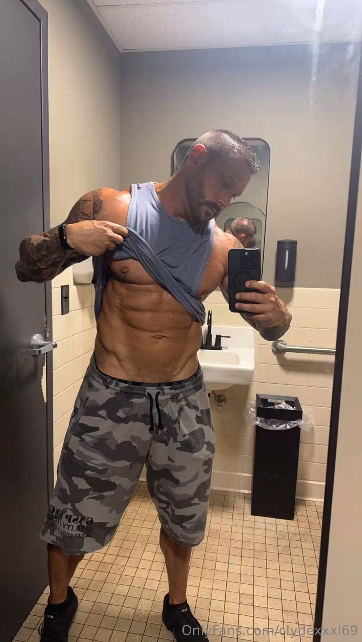 ripped clydexxxl69 Leak exposed Exposed
0