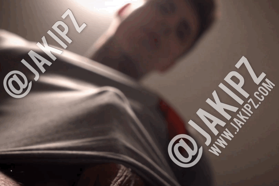 Self-assured huge cock Jakipz bussy Epic
0