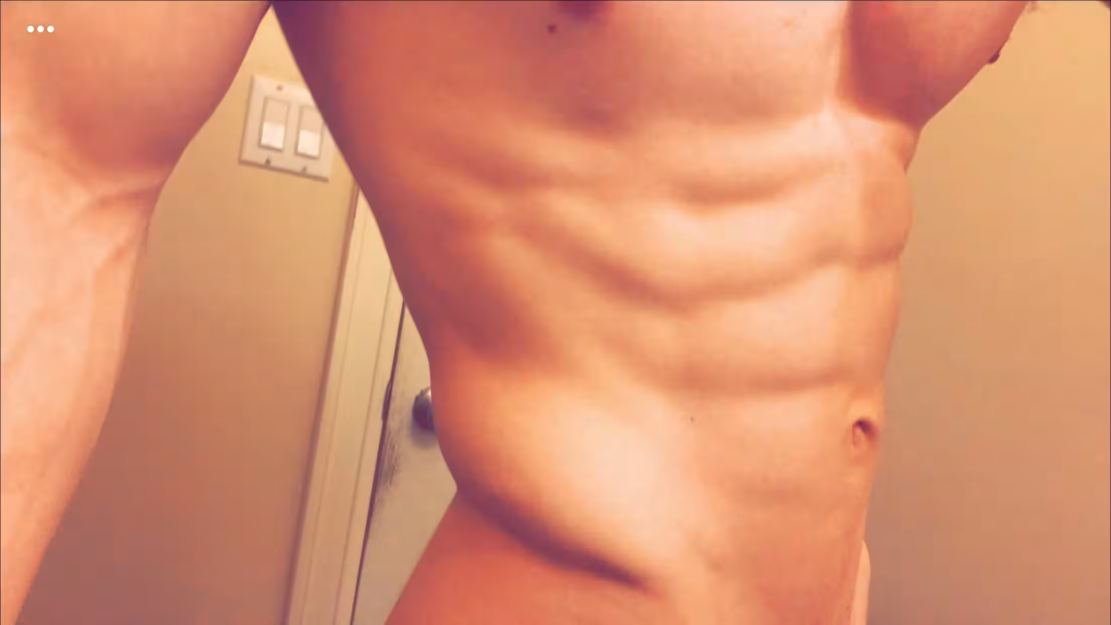 Sensational bodybuilder patrickleblanc69 porn xxx
0