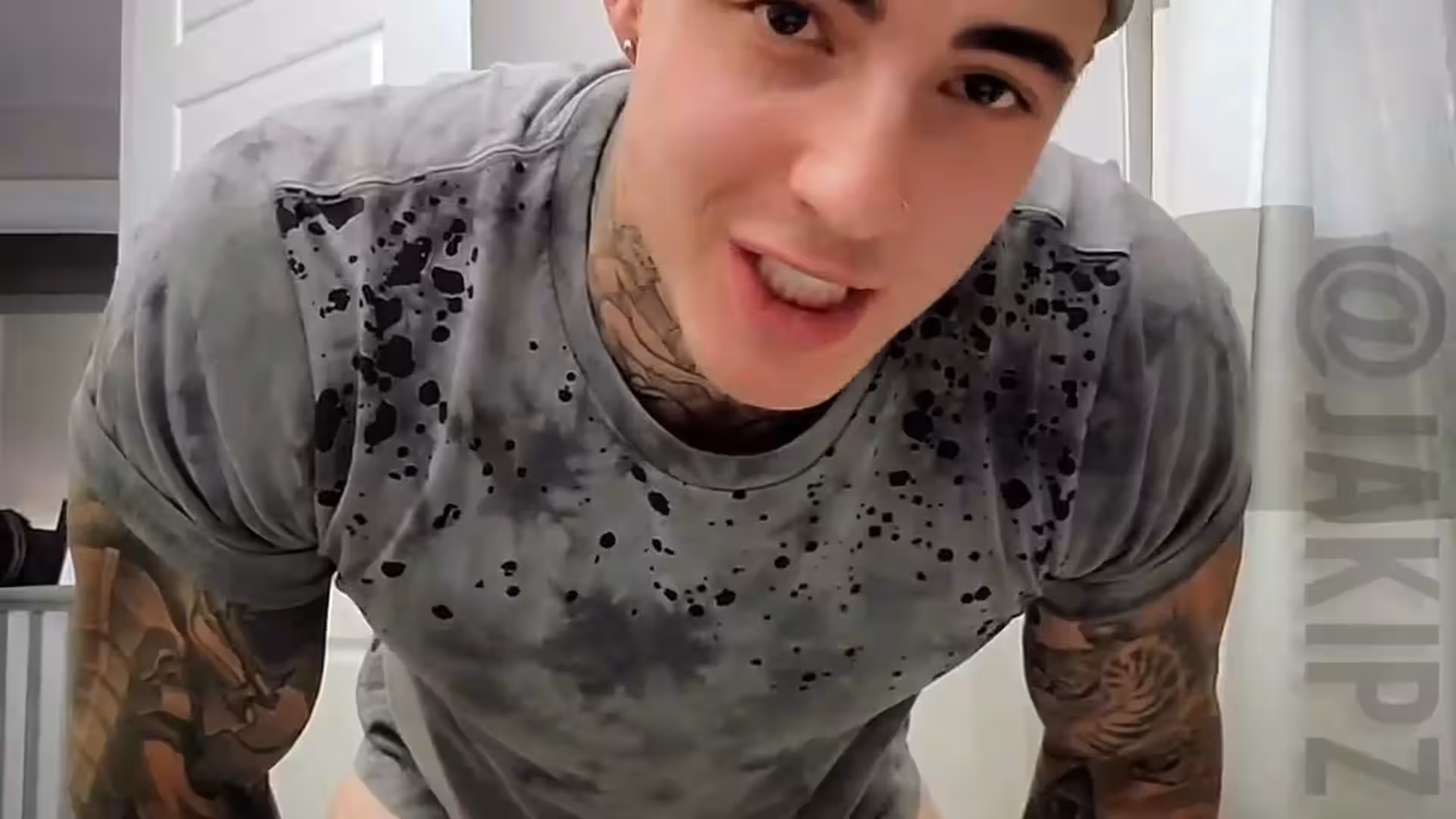Sensational bubble butt big dick Jakipz Leak Onlyfans
5