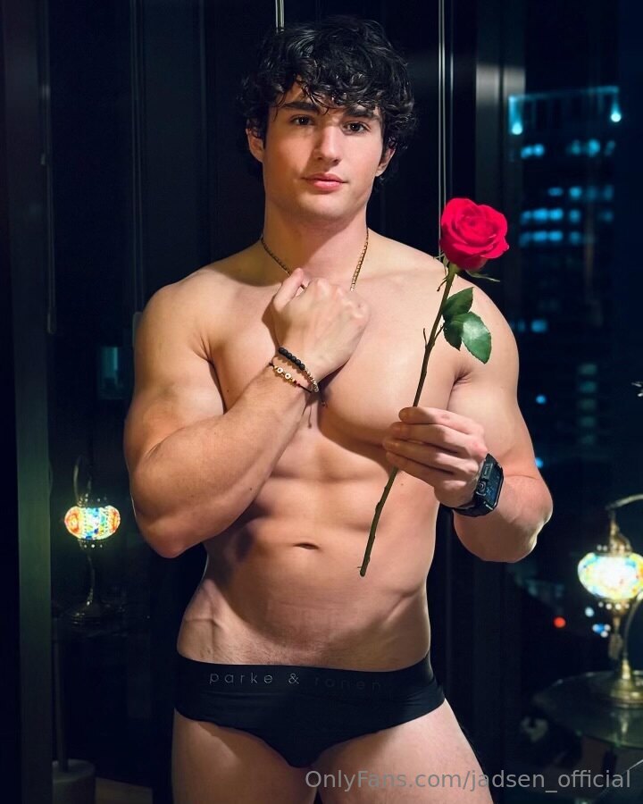 Sensational  male cumslut model Jadsen
2