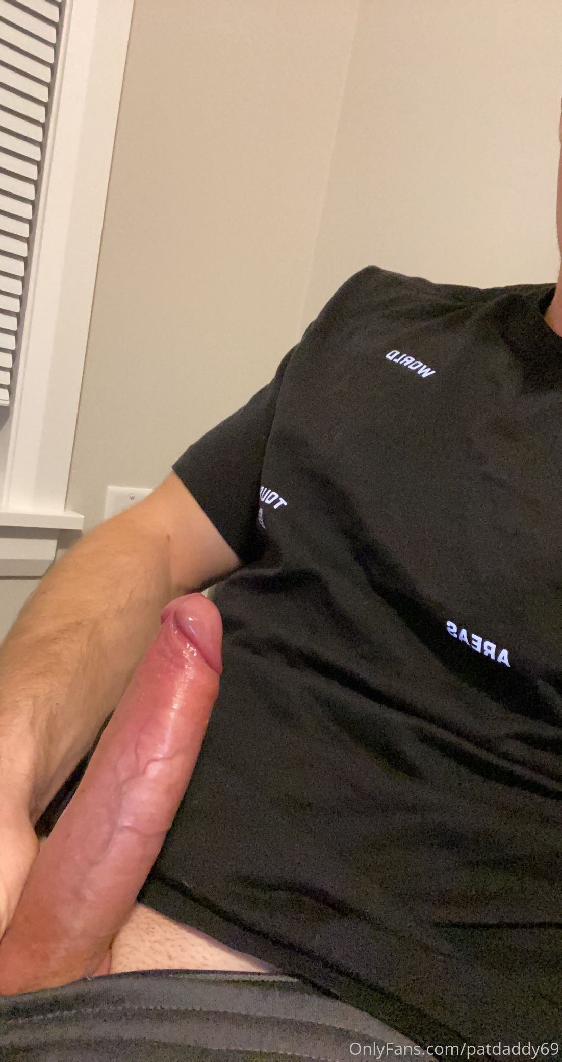 Sensational sexy slut bodybuilder Patrick Leblanc onlyfans leaks
0