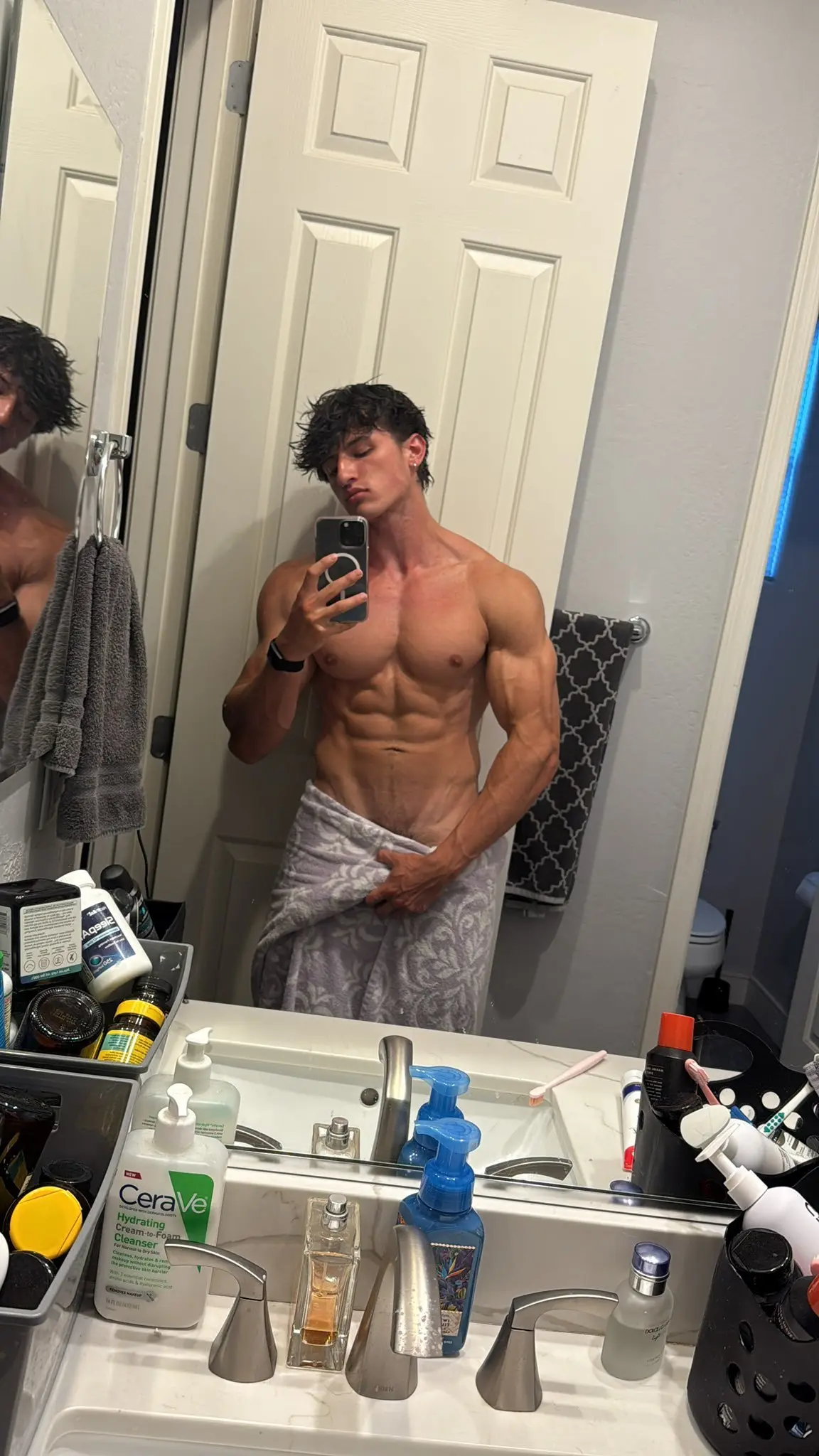 Sensational Tenacious stud bighuntz leaked pic
0