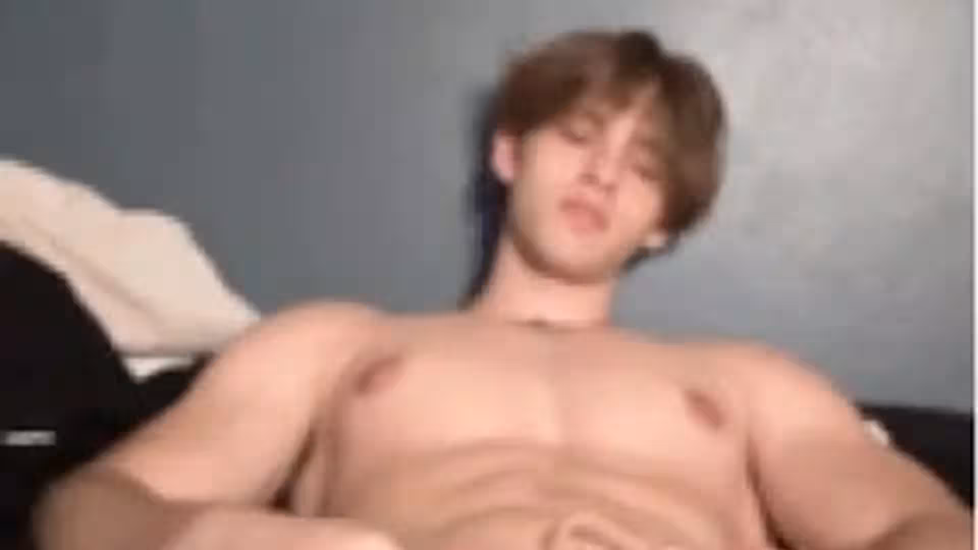Sensational tiktok star Chase Stobbe reddit
3