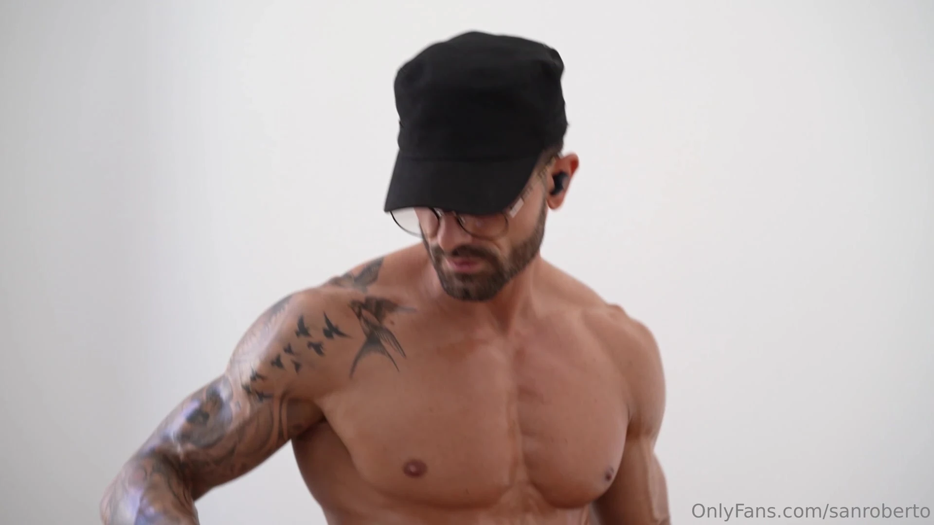 Sensational wonderful shredded Roberto Gatto Nudes leak
2