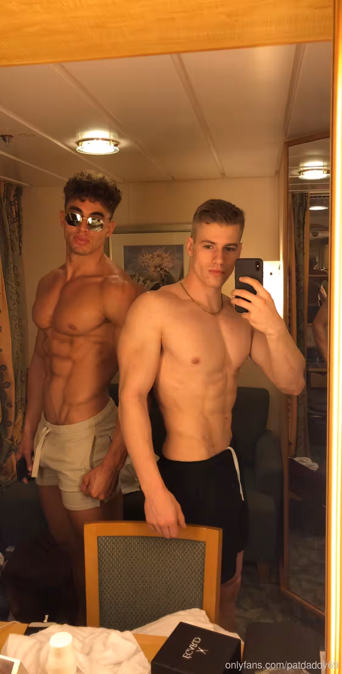 sexy hoe jerking off patrick.leblanc9 patrickleblanc69 onlyfans
0