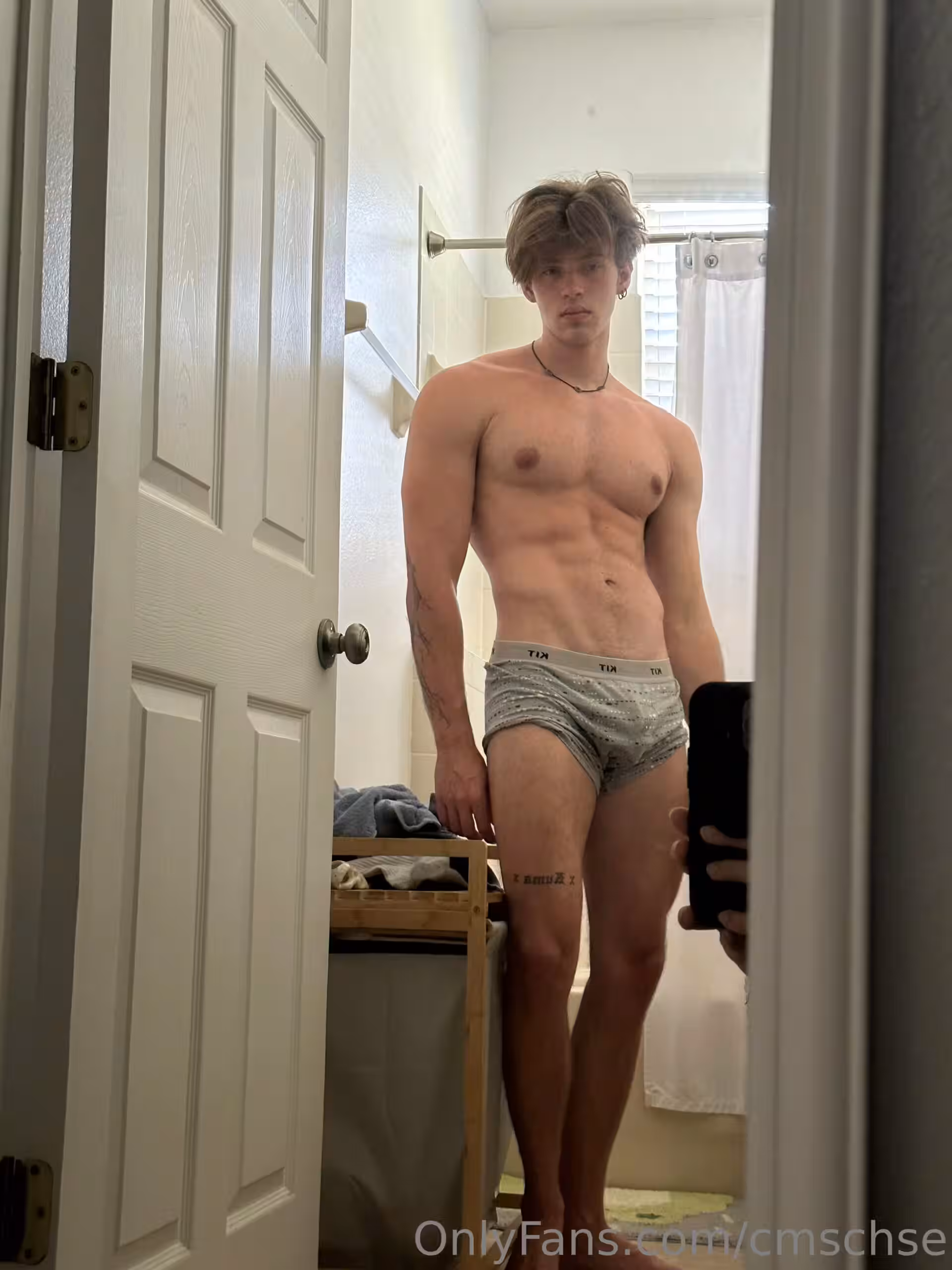 sexy jock Chase Stobbe only fans Exposed
2