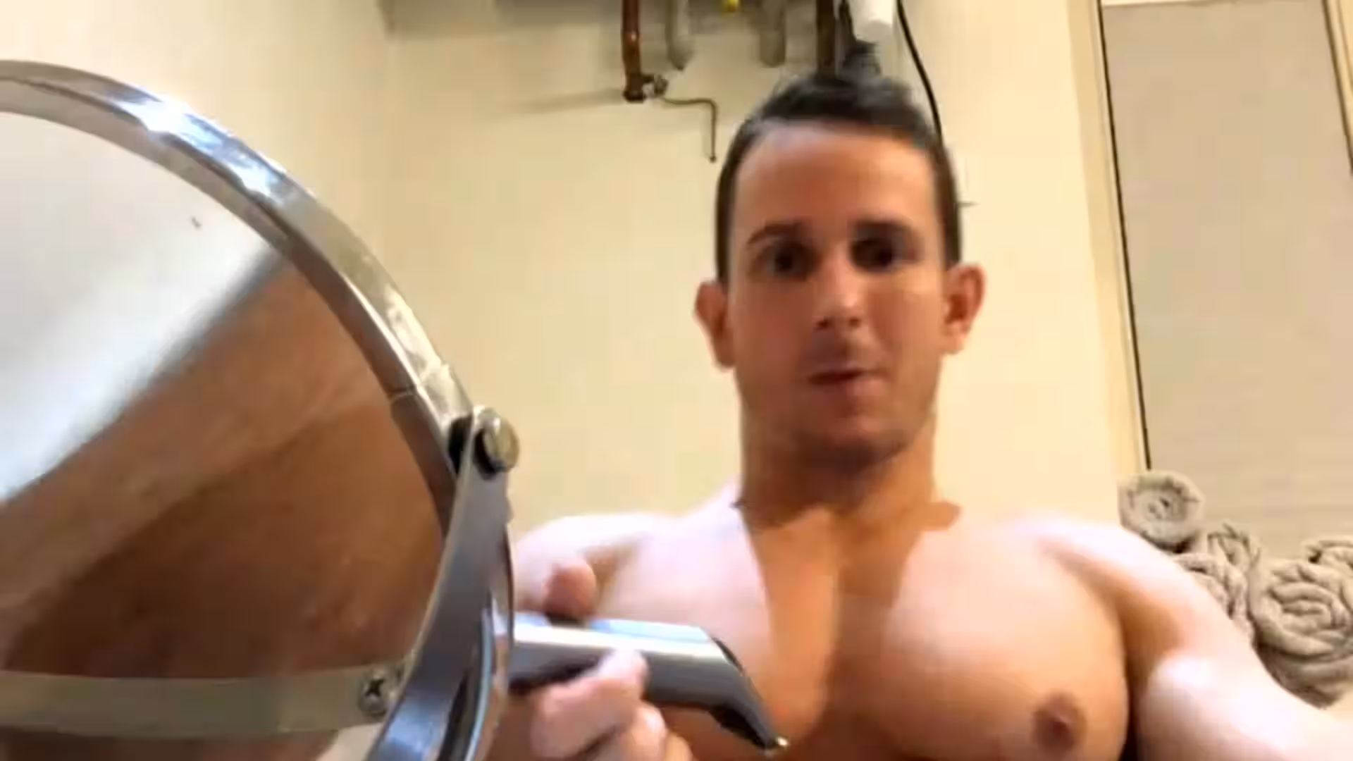 shy pleasuring himself Toned Jakub Stefano onlyfans
0