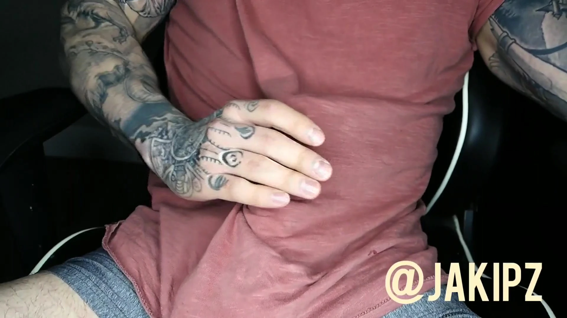 slut jerking off verbal Jake Andrich onlyfans leaks pic
1