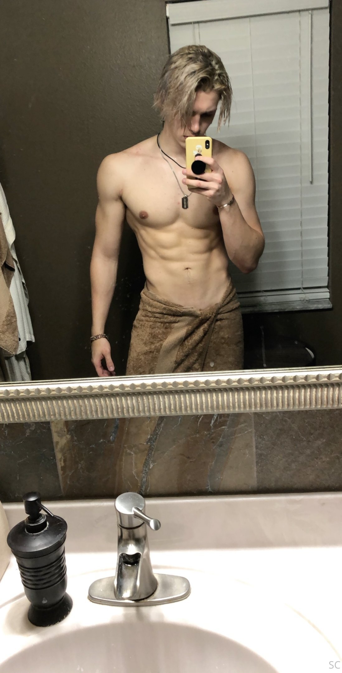 slutty boy bitch hot teen Chase Stobbe onlyfans leak pic
0