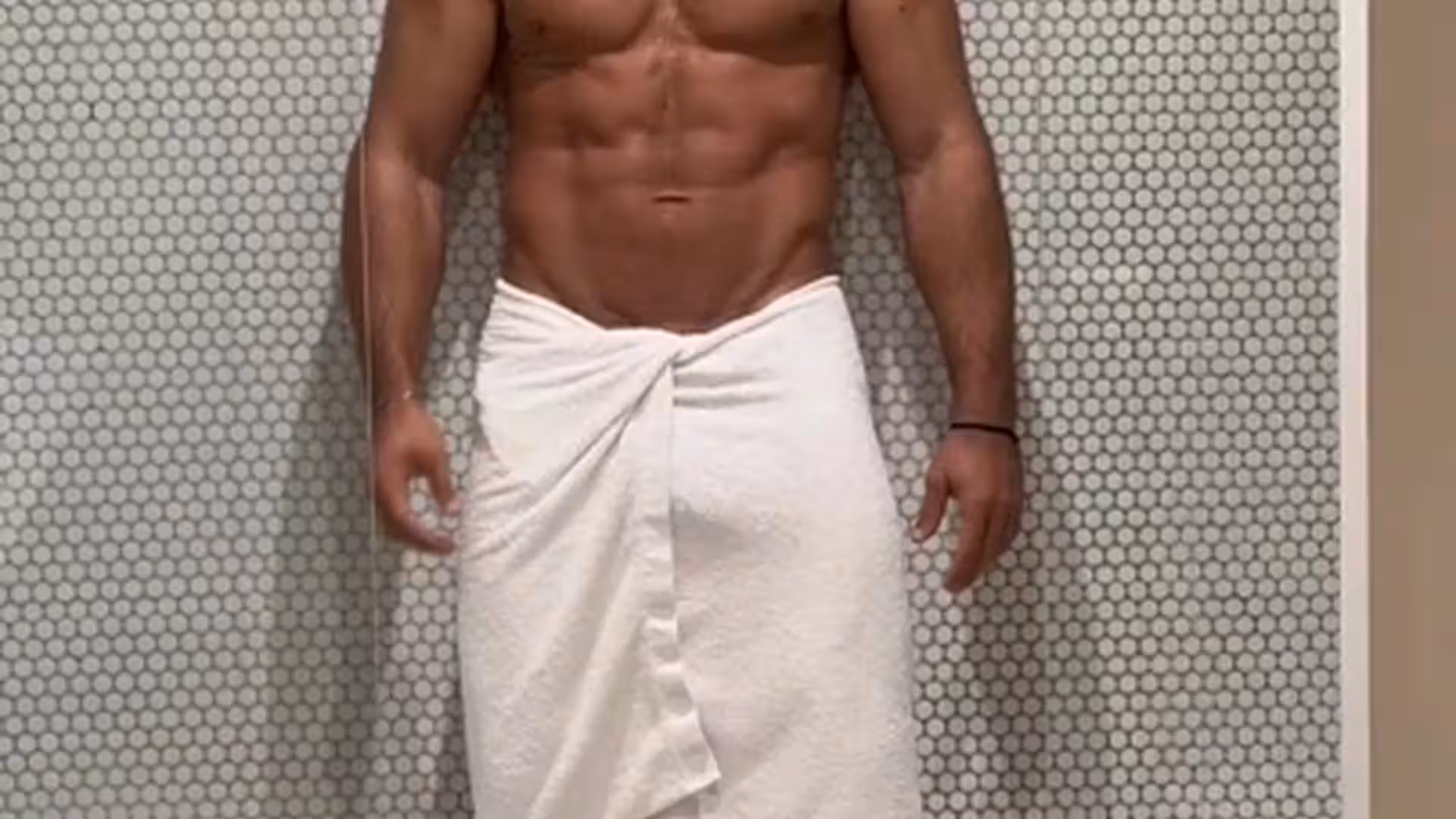 spanish Miguel Guerrero Albarrán Nude leaks VIDFULL
4