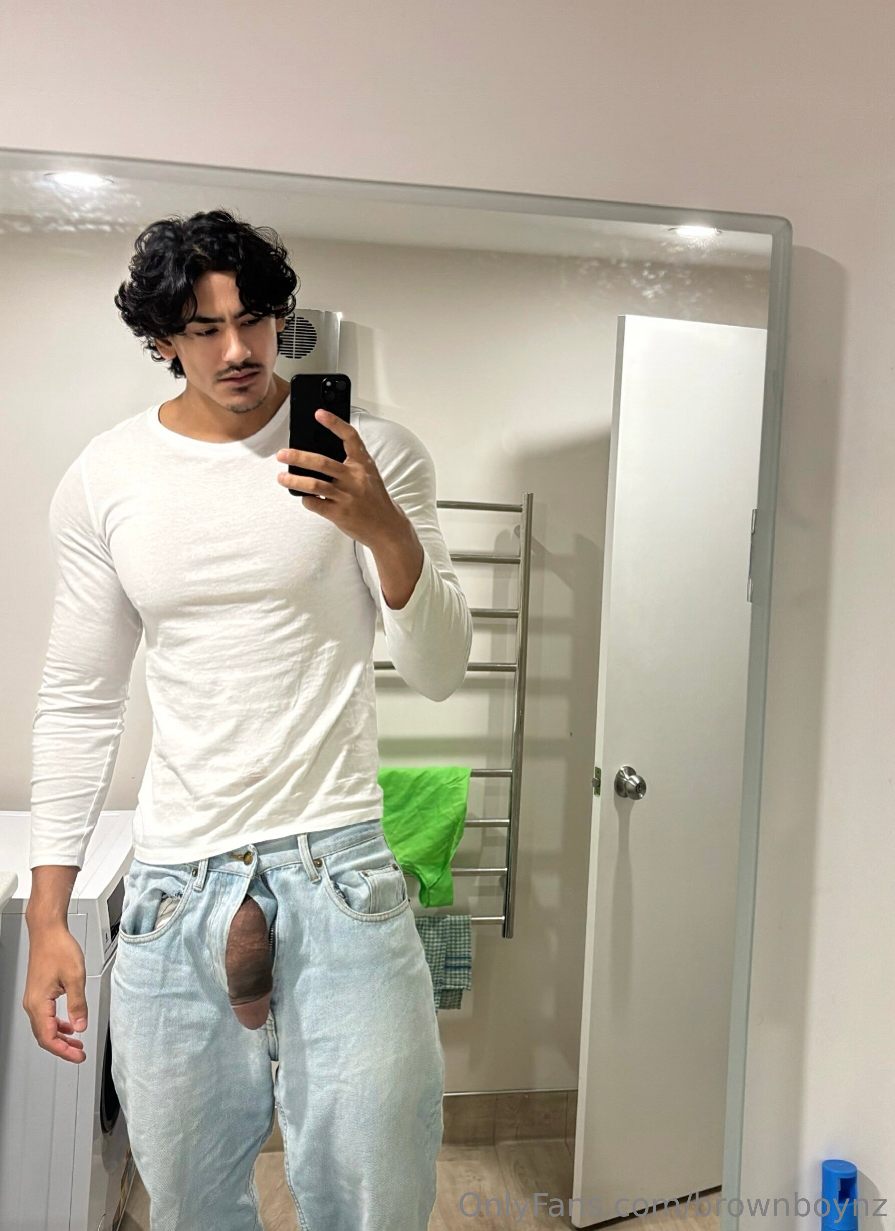 stud brownboyfitt onlyfans leaked
1