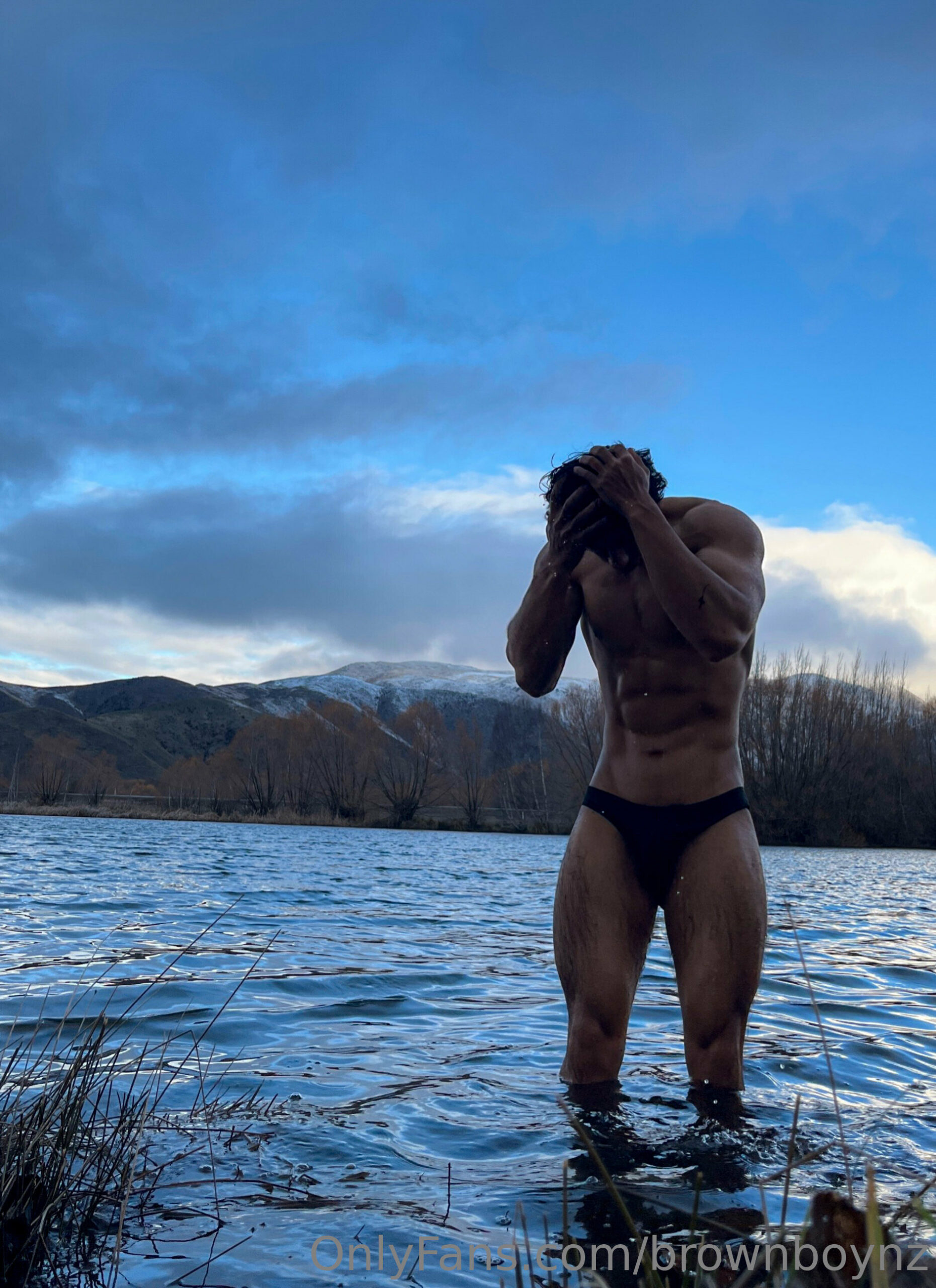 stud Suj Khadka big pecs Sensational
0