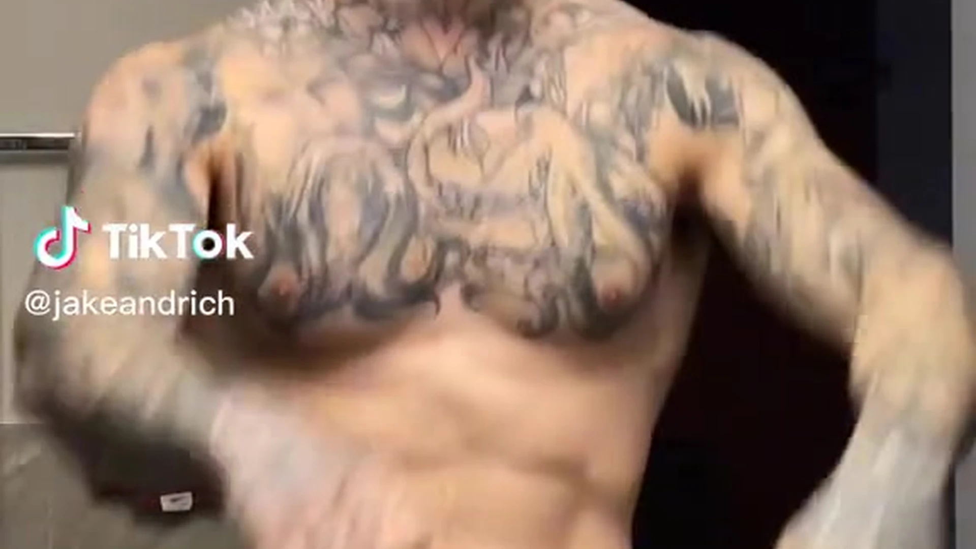 teen tiktok star Jake Andrich nude porn leak
0