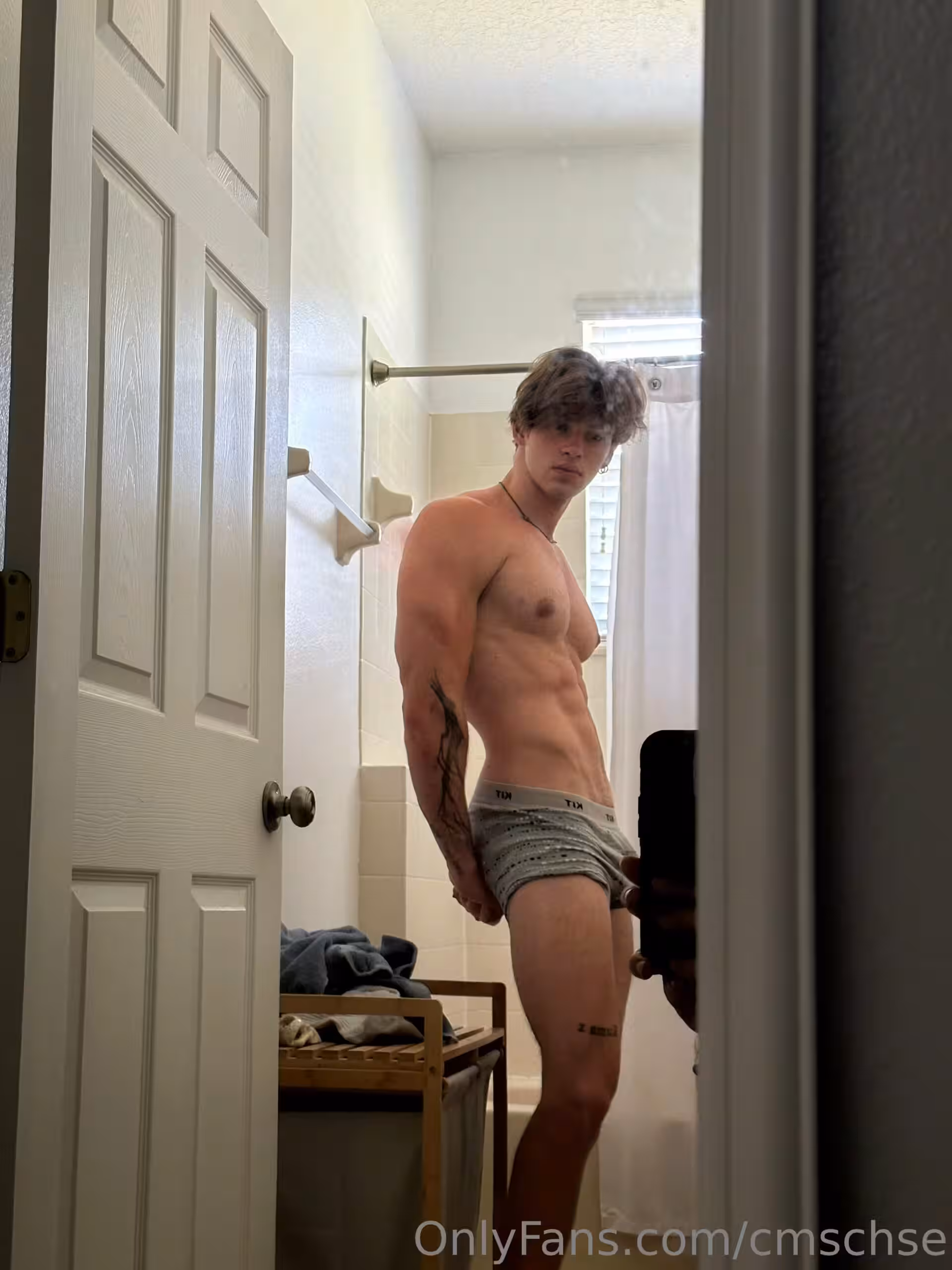 tiktok star cmschse nude
0