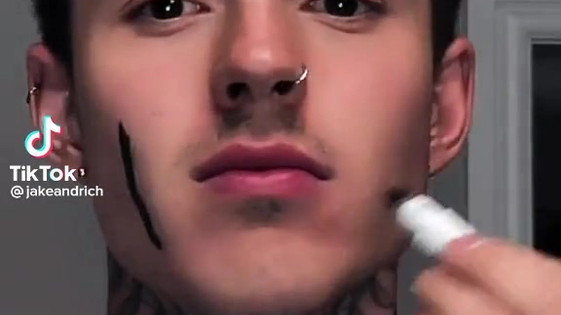 tiktok star Jakipz leaked dick pic video full
0
