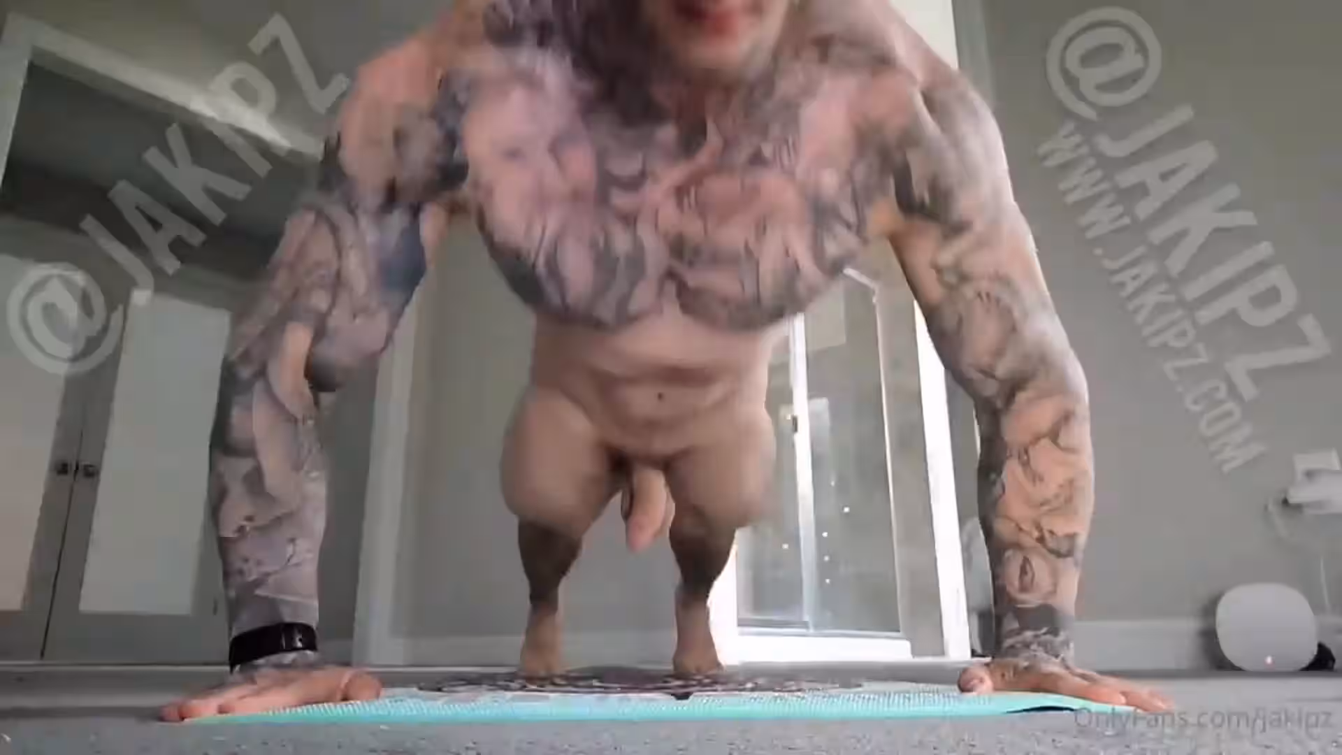 tiktok star Jakipz Naked leaked
5