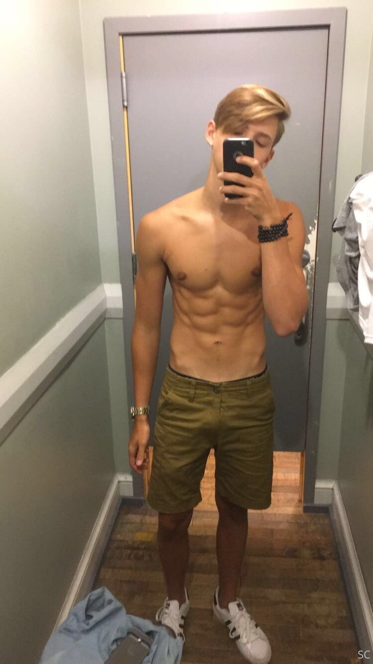 tiktoker Chase Stobbe Naked Sensational
1