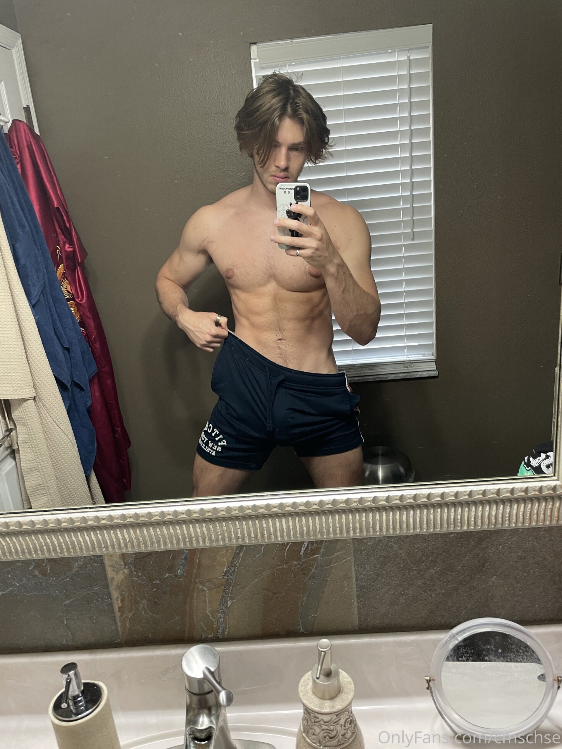 tiktoker Chase Stobbe nude ass Clip
1